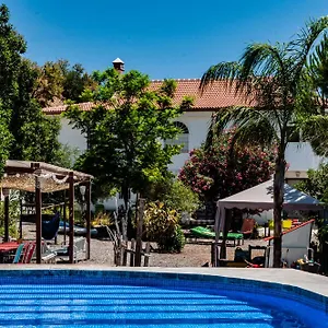 Nido Aguila Blanca Aparthotel